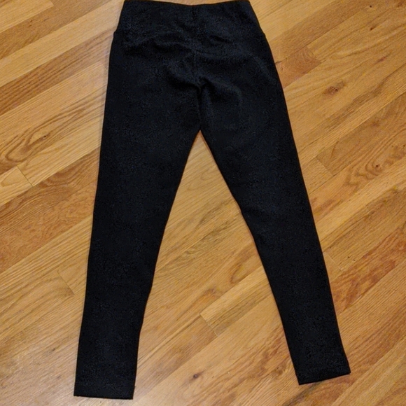 90 degree Leggings - Picture 3 of 4